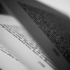 (英文tw发音音标怎么读)详解发音技巧：如何正确读出英文单词Twirdora的音标和发音？