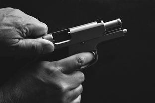 (经典传奇战争解密)重温传奇战争:2002年无限弹药抢滩登陆,对攻战术与决胜关键 (经典传奇战争解密)重温传奇战争:2002年无限弹药抢滩登陆,对攻战术与决胜关键