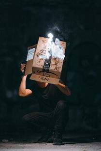 (苹果电影表达什么意思)苹果怎么电影?探索全球电影中苹果的角色和象征意义 (苹果电影表达什么意思)苹果怎么电影?探索全球电影中苹果的角色和象征意义
