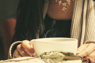 (爰情伤感诗)爱情伤感诗句句句落泪,情深缘浅泪满衣裳 (爰情伤感诗)爱情伤感诗句句句落泪,情深缘浅泪满衣裳