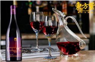 怨偶天成：在红酒杯里装着的狗血人生与意外爱情的纠葛